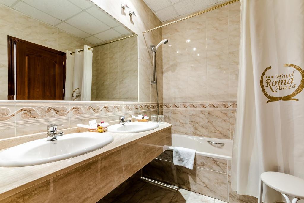 Hotel Roma Aurea à Talavera de la Reina Extérieur photo